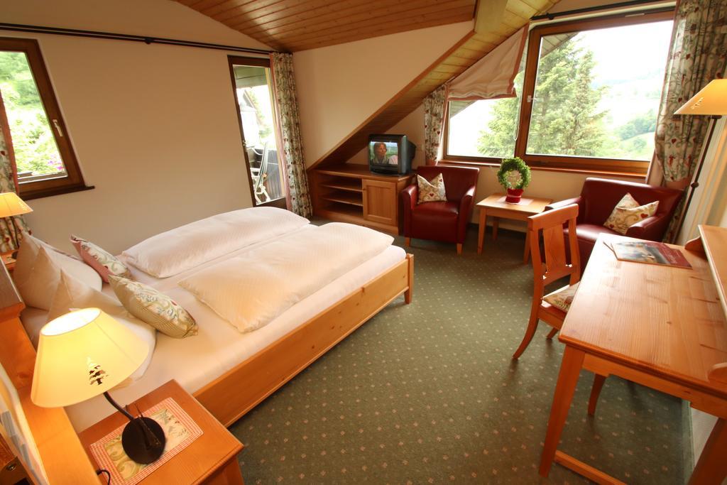 Todnauerberg Hotel Im Schwarzwald Todtnauberg Phòng bức ảnh